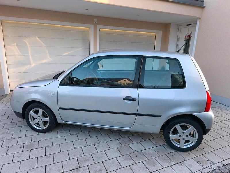 Gebraucht VW Lupo 60 PS (44 kW) 2004 Silber Kleinwagen