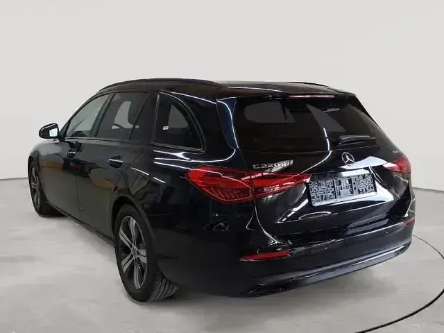 Gebraucht Mercedes C220 2022 Schwarz Limousine