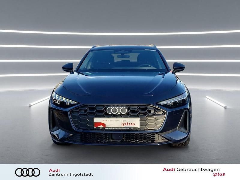 Gebraucht Audi A5 Comfort 204 PS (150 kW) 2025 Firmamentblau metallic Kombi