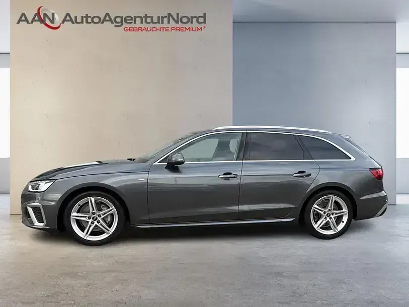 Occasion Audi A4 S-Line 204 ch (150 kW) 2023 Gris Berline