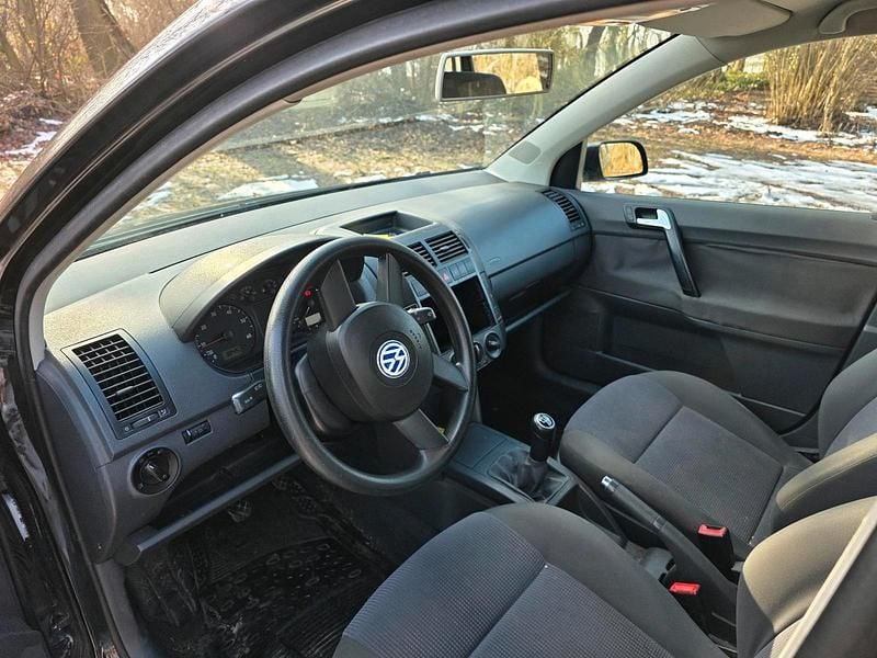 Gebraucht VW Polo 63 PS (46 kW) 2003 Schwarz Kleinwagen