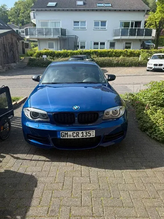 Gebraucht BMW 135 Performance 360 PS (264 kW) 2012 Blau Kleinwagen