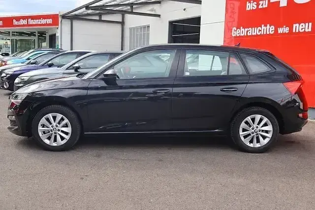 Gebraucht Skoda Scala Ambition 110 PS (80 kW) 2024 Schwarz Kleinwagen