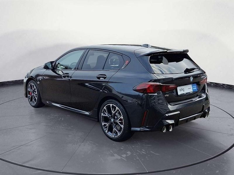 Gebraucht BMW 135 300 PS (220 kW) 2024 Black saphire metallic Kleinwagen