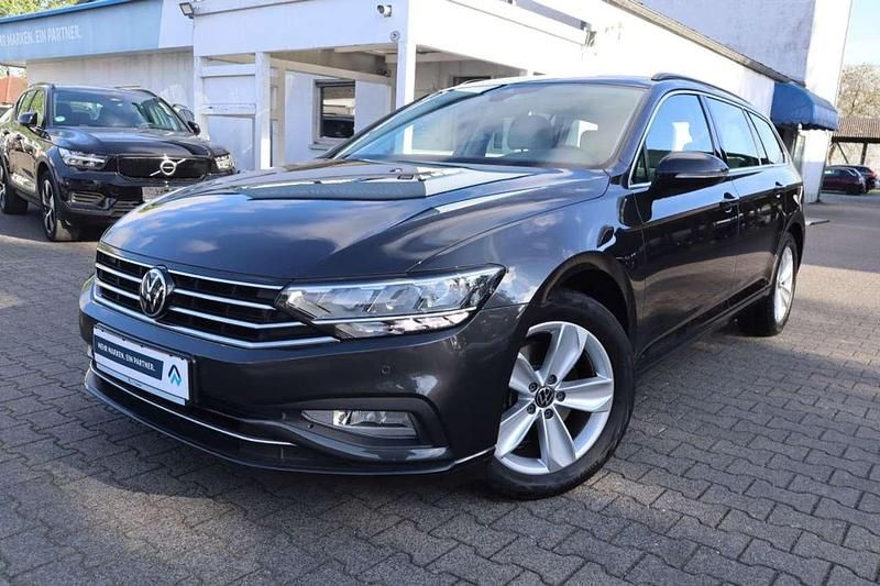 Manganese gray metallic Gebraucht 2021 VW Passat Business Kombi | 22.685 € (Fairer Preis) - Bild 1/2