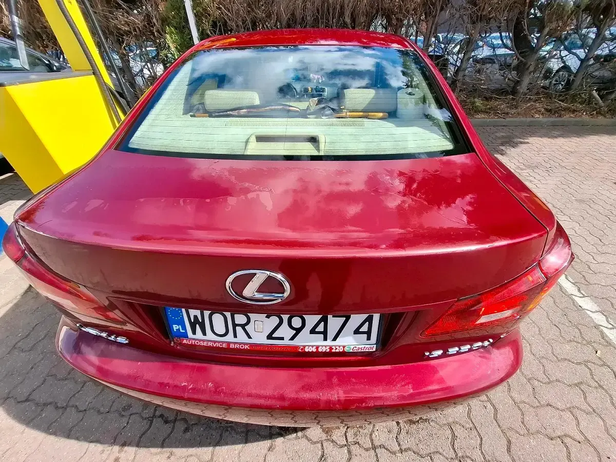 Gebraucht Lexus IS220d 177 PS (130 kW) 2007 Rot Limousine