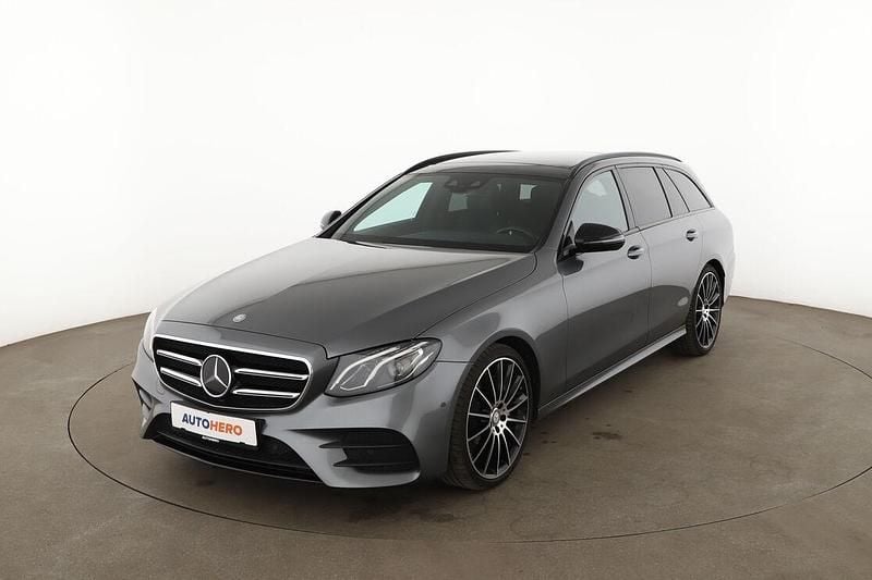 Gebraucht Mercedes E220 AMG line 194 PS (142 kW) 2016 Grau Kombi