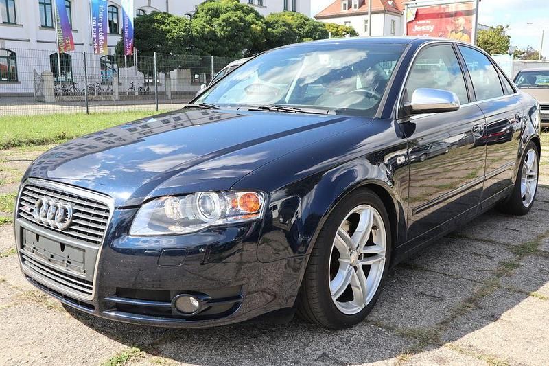 Blau Gebraucht 2005 Audi A4 Limousine | 4.250 € (Guter Preis) - Bild 1/4
