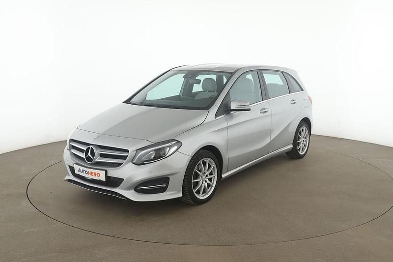 Gebraucht Mercedes B220 Style 177 PS (130 kW) 2017 Grau Van / Kleinbus