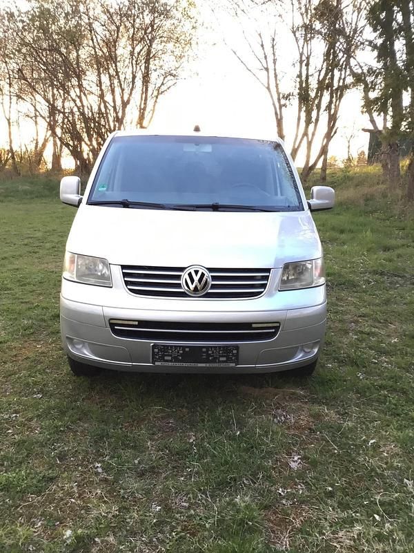 Second-hand VW Transporter 131 CP (96 kW) 2004 Argintiu Van