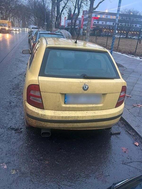 Gebraucht Skoda Fabia 75 PS (55 kW) 2002 Gelb Limousine