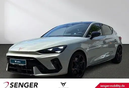Używany Cupra Leon VZ 325 KM (239 kW) 2026 Sedan/Limuzyna