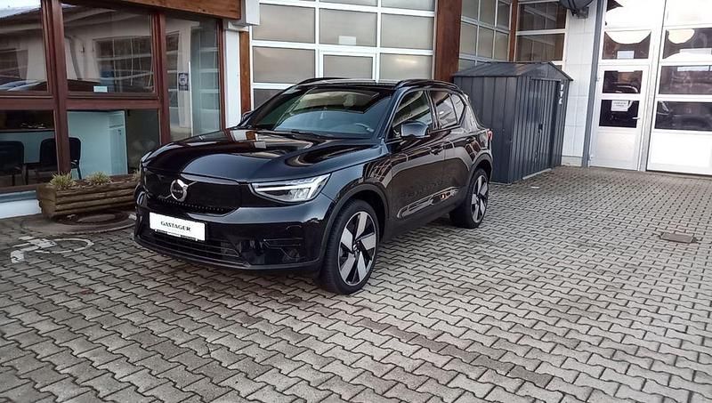 Gebraucht Volvo XC40 Plus 169 kW (231 PS) 2023 Schwarz SUV