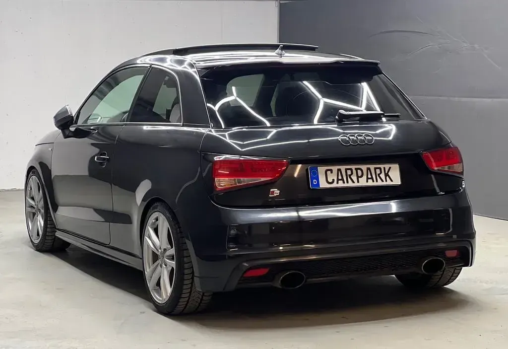 Gebraucht Audi A1 S-Line 185 PS (136 kW) 2010 Schwarz Kleinwagen