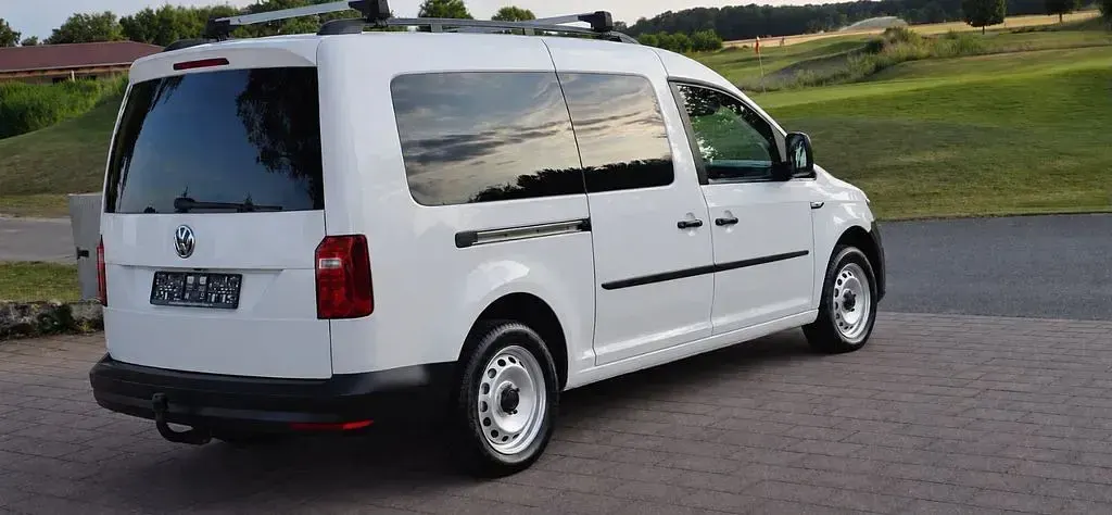 Gebraucht VW Caddy Maxi 150 PS (110 kW) 2016 Candyweiß Van / Kleinbus