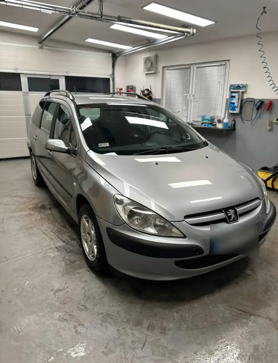 Gebraucht Peugeot 307 95 PS (69 kW) 2004 Grau Limousine