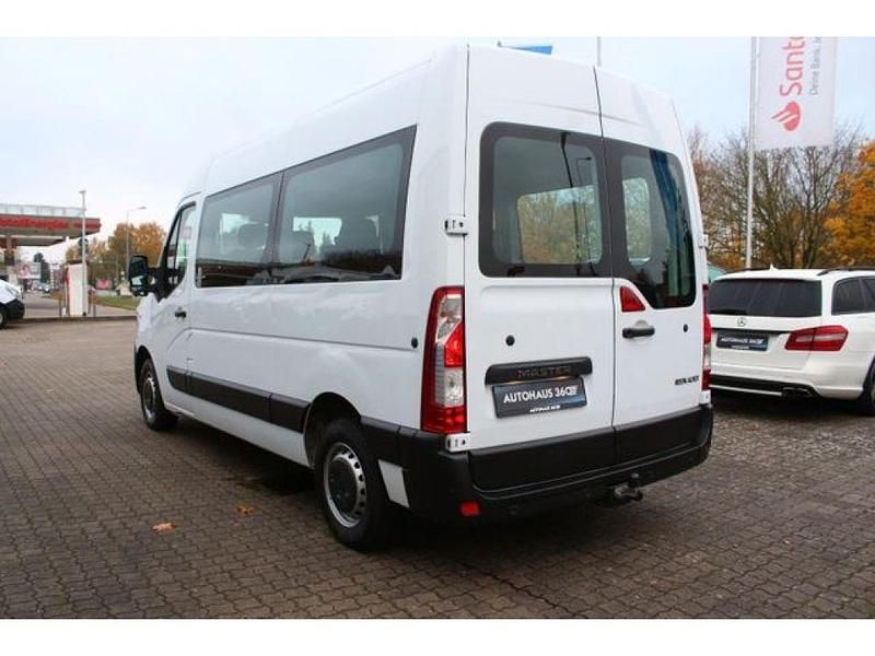 Second-hand Renault Master 145 CP (106 kW) 2021 Unbekannt Monovolum