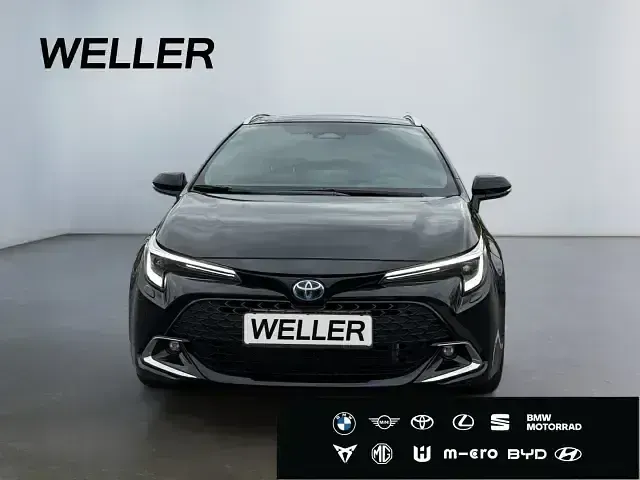 Gebraucht Toyota Corolla Hybrid Lounge 196 PS (144 kW) 2026 Schwarz Kombi