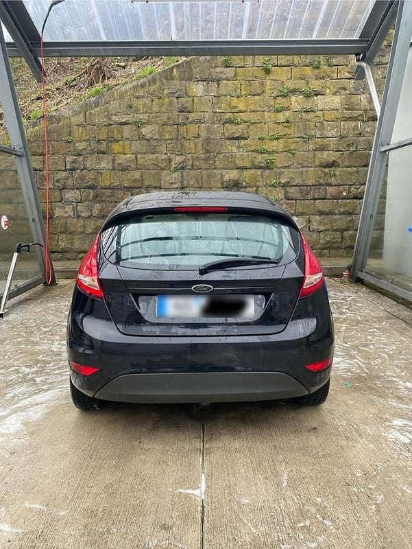 Gebraucht Ford Fiesta 60 PS (44 kW) 2009 Schwarz Kleinwagen