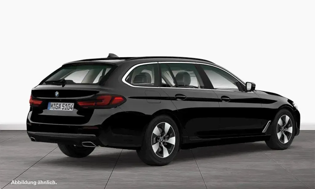 Gebraucht BMW 520 Efficient Dynamics 190 PS (139 kW) 2023 Schwarz ii Kombi