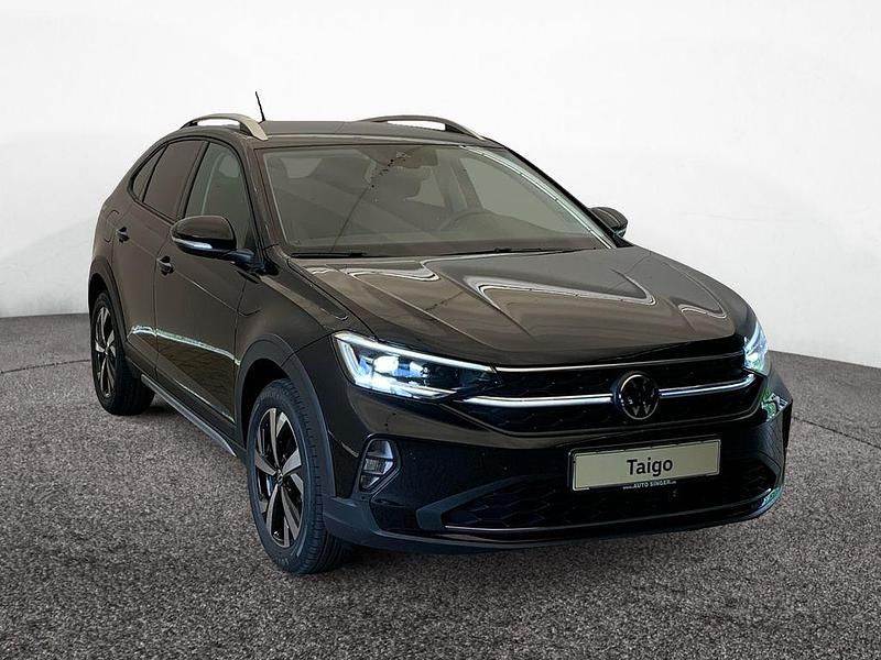 Gebraucht VW Taigo Style 150 PS (110 kW) 2024 Deep black perleffekt SUV