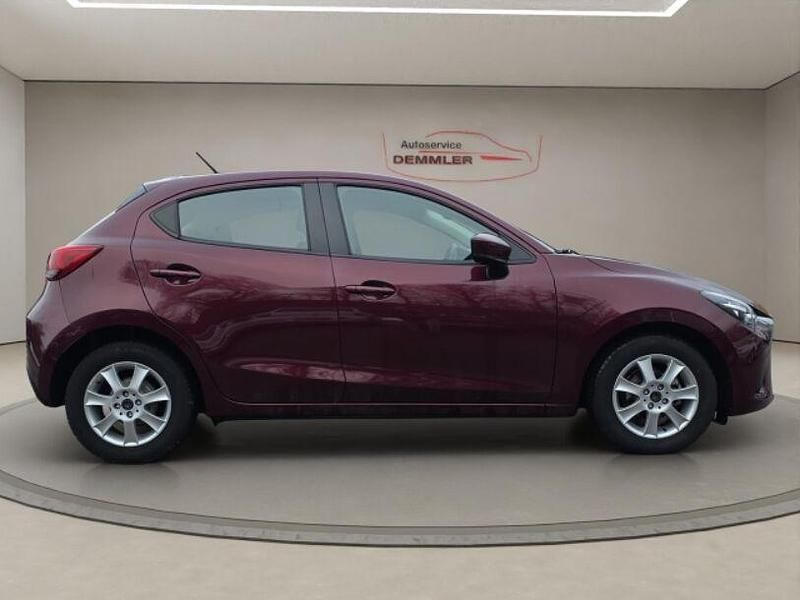 Gebraucht Mazda 2 Center-Line 75 PS (55 kW) 2019 Violett