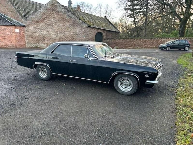 Occasion Chevrolet Impala 275 ch (202 kW) 1966 Noir Berline