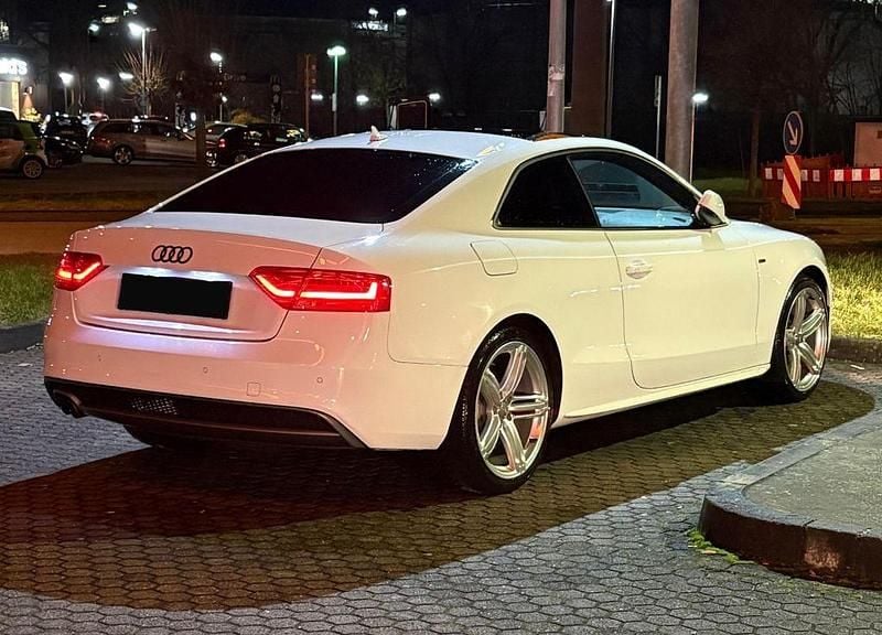 Gebraucht Audi A5 S-Line 170 PS (125 kW) 2011 Weiß Coupé