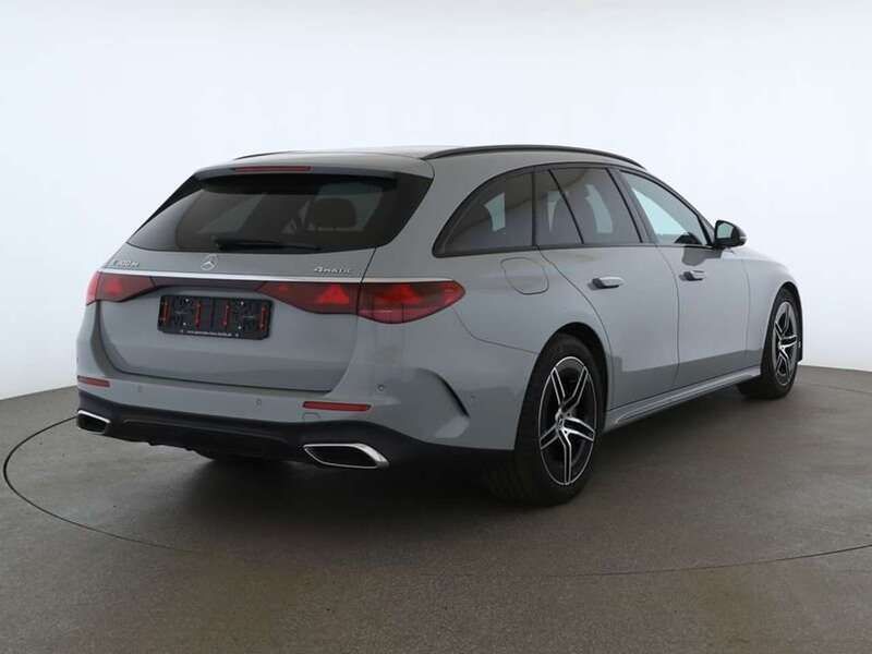 Gebraucht Mercedes E300 AMG Line Premium Plus 313 PS (230 kW) 2024 Alpingrauunilack Kombi