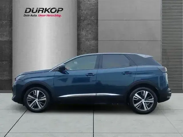 Gebraucht Peugeot 3008 Allure 131 PS (96 kW) 2023 Blau SUV