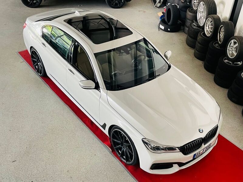 Weiß Gebraucht 2017 BMW 750L M Sport Limousine | 40.950 € - Bild 1/4