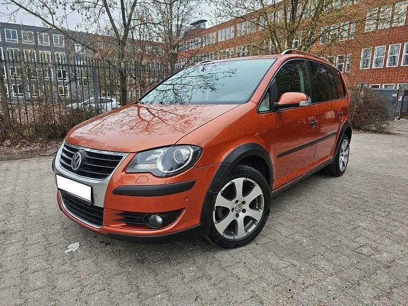 Gebraucht VW Touran Cross 105 PS (77 kW) 2007 Orange Van / Kleinbus