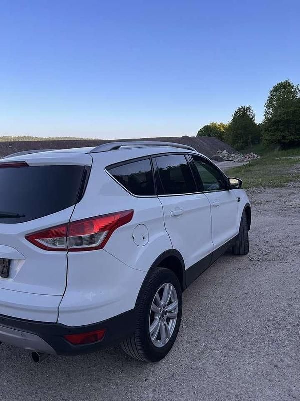 Gebraucht Ford Kuga 140 PS (102 kW) 2014 SUV