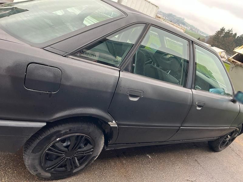 Second-hand Audi 80 70 CP (51 kW) 1991 Negru Berlinǎ