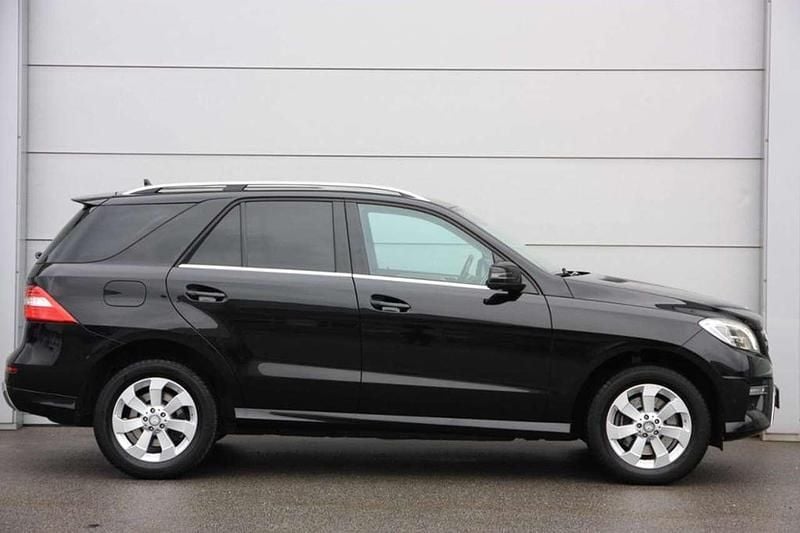 Gebraucht Mercedes ML350 AMG 258 PS (189 kW) 2015 Schwarz SUV