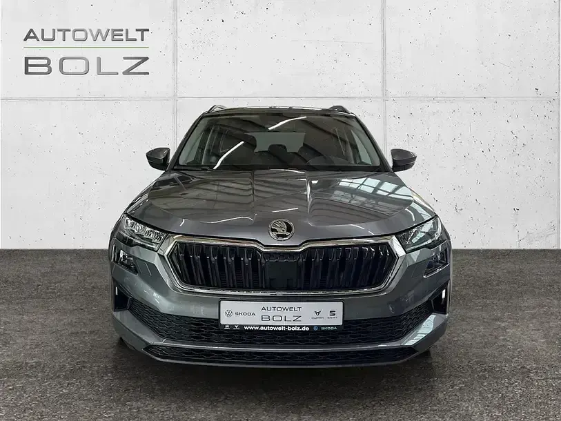 Gebraucht Skoda Karoq Tour 110 PS (80 kW) 2023 Grau SUV