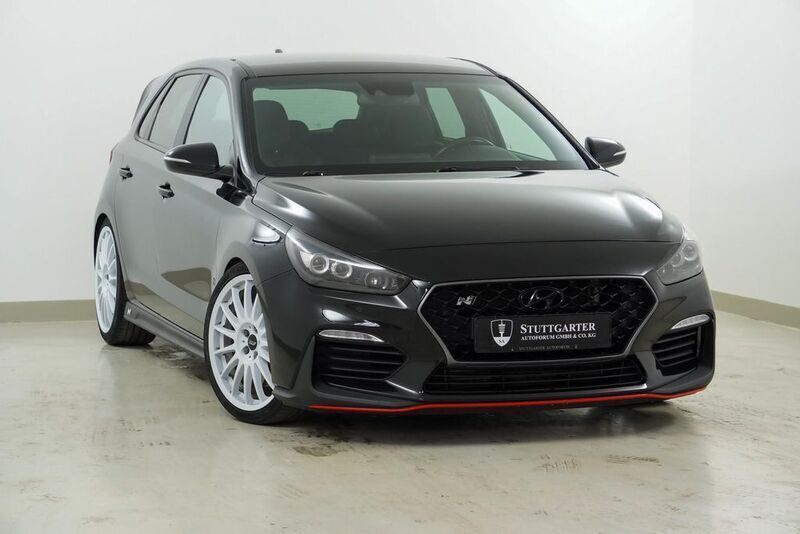 Phantom black / mic Gebraucht 2018 Hyundai i30 N Performance Limousine | 18.600 € (Guter Preis) - Bild 1/4