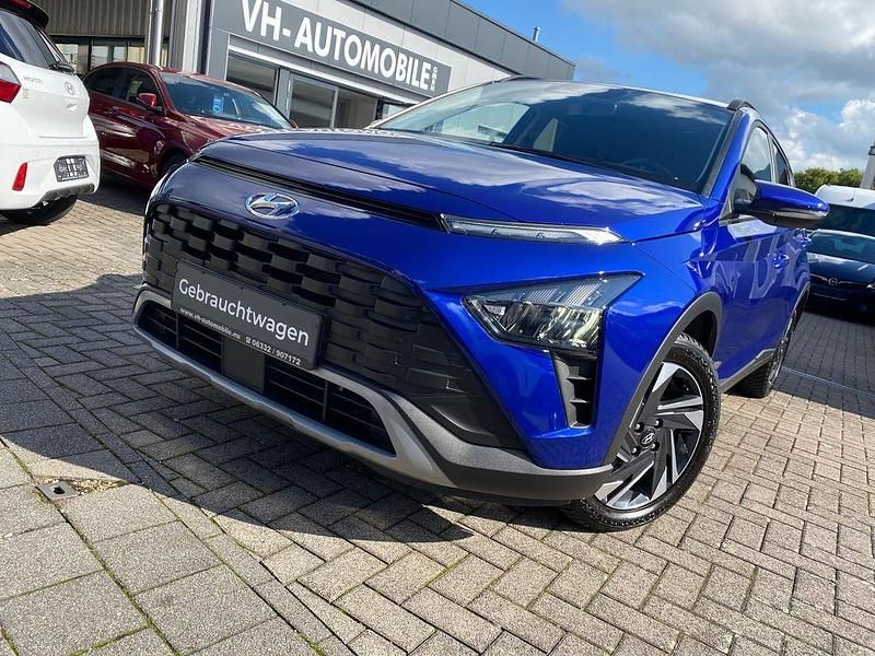 Blau Gebraucht 2024 Hyundai Bayon SUV | 17.970 € (Guter Preis) - Bild 1/4