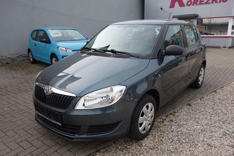 Gebraucht Skoda Fabia Cool Edition 86 PS (63 kW) 2014 Grau Kleinwagen
