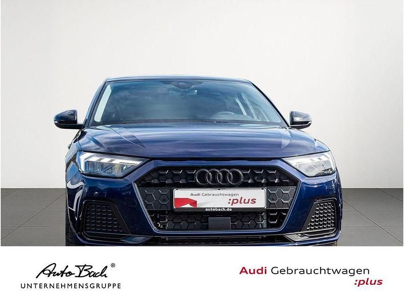 Gebraucht Audi A1 Sportback Advanced Plus 95 PS (69 kW) 2025 Navarrablau metallic/mythosschwarz metallic Kleinwagen
