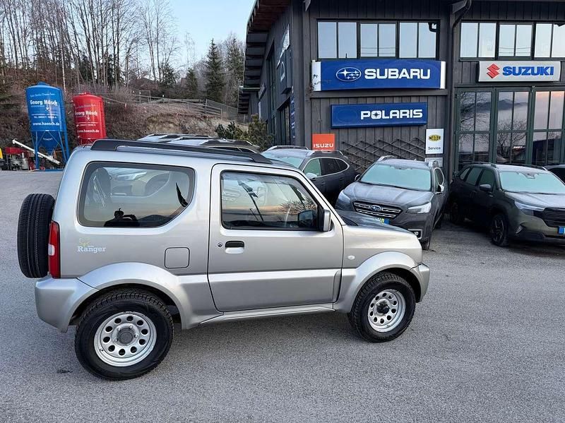 Gebraucht Suzuki Jimny Comfort 86 PS (63 kW) 2016 Steel silver SUV
