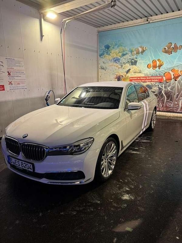 Gebraucht BMW 730 265 PS (194 kW) 2018 Limousine