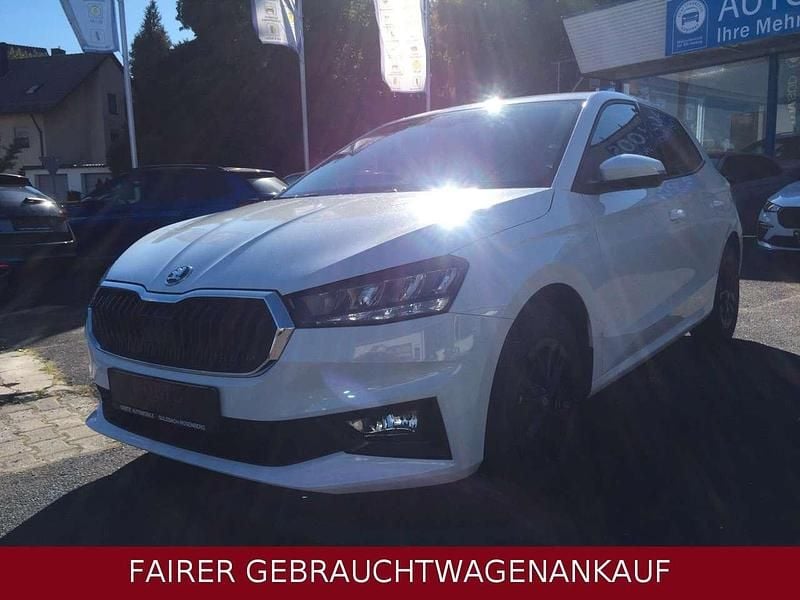 Weiß Neu 2025 Skoda Fabia Selection Kombi | 20.900 € (Guter Preis) - Bild 1/4