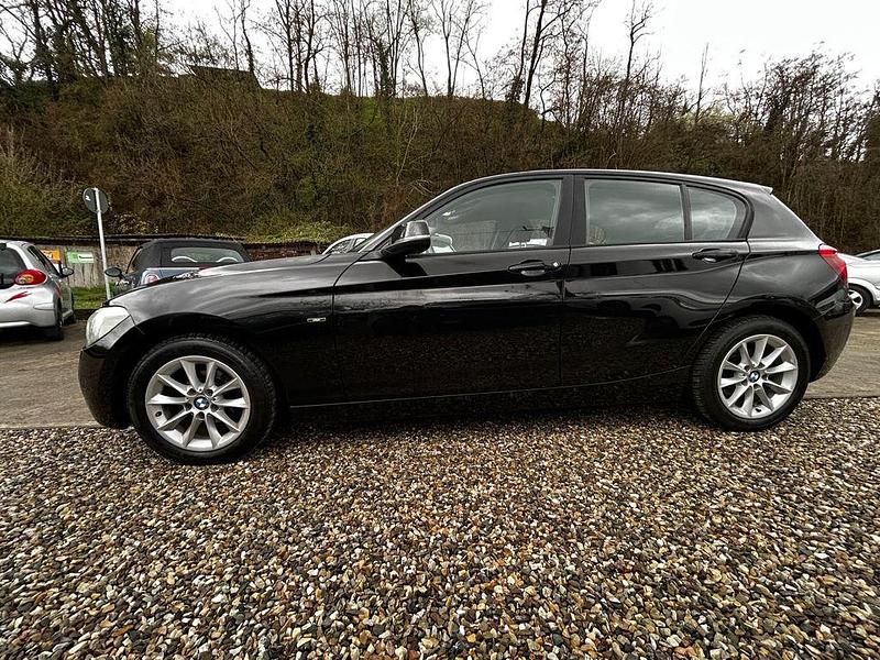 Gebraucht BMW 116 136 PS (100 kW) 2012 Schwarz Kleinwagen