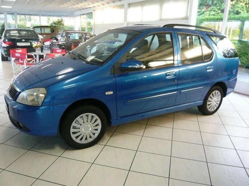 Blau metallic Gebraucht 2010 Tata Indigo Kombi | 790 € - Bild 1/4