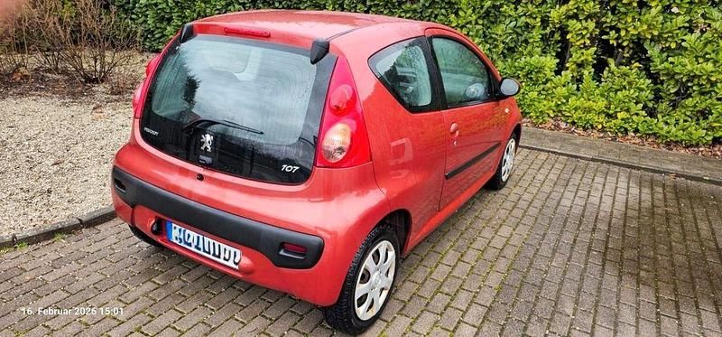 Gebraucht Peugeot 107 Filou 68 PS (50 kW) 2009 Rot Kleinwagen