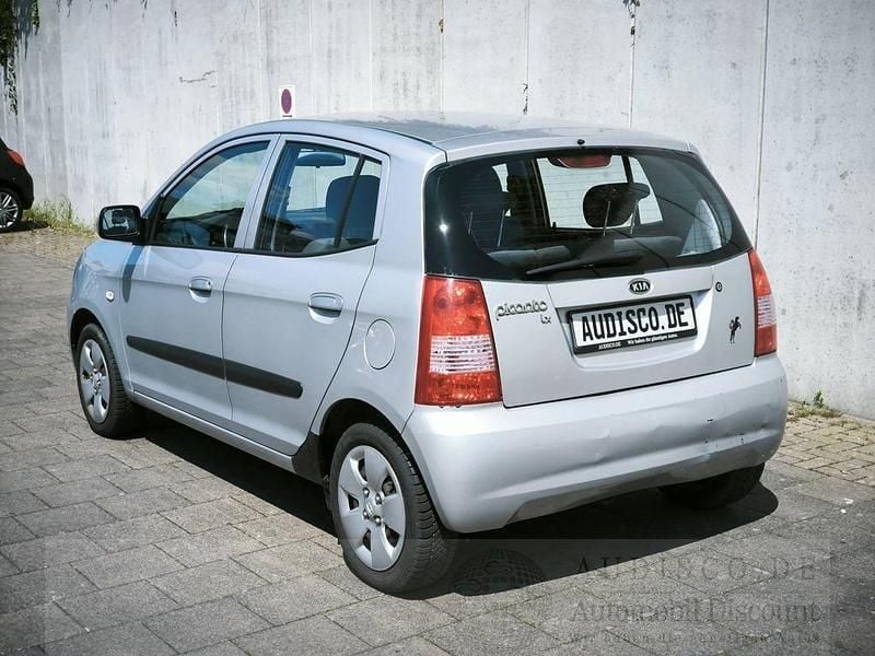 Silber Gebraucht 2007 Kia Picanto LX Kleinwagen | 1.590 € (Fairer Preis) - Bild 1/3