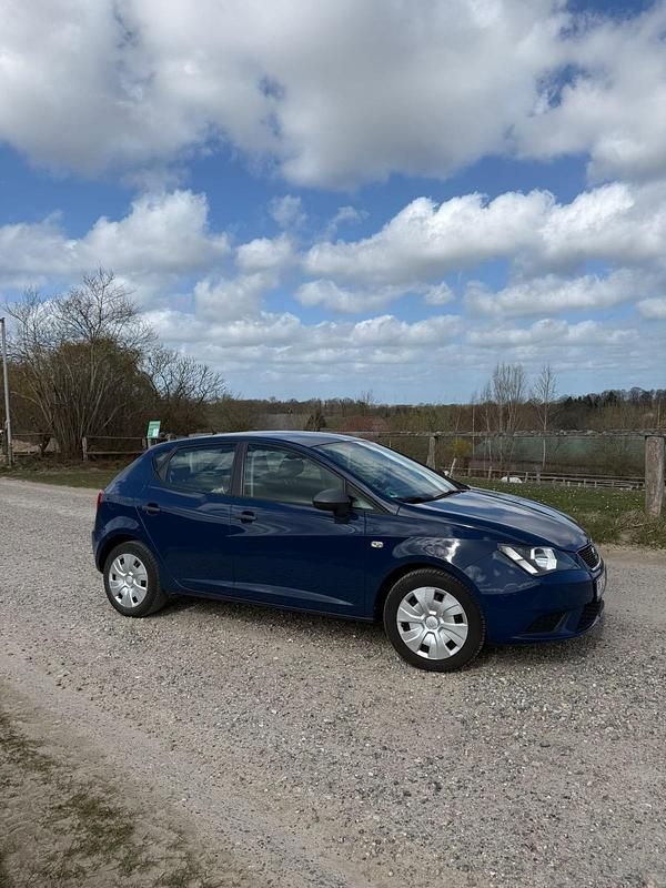 Gebraucht Seat Ibiza 75 PS (55 kW) 2016 Blau Kleinwagen