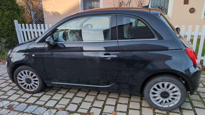 Schwarz Gebraucht 2018 Fiat 500 Limousine | 9.500 € (Fairer Preis) - Bild 1/4