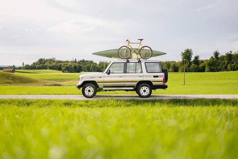 Beige Gebraucht 1991 Toyota Land Cruiser SUV | 35.000 € - Bild 1/4